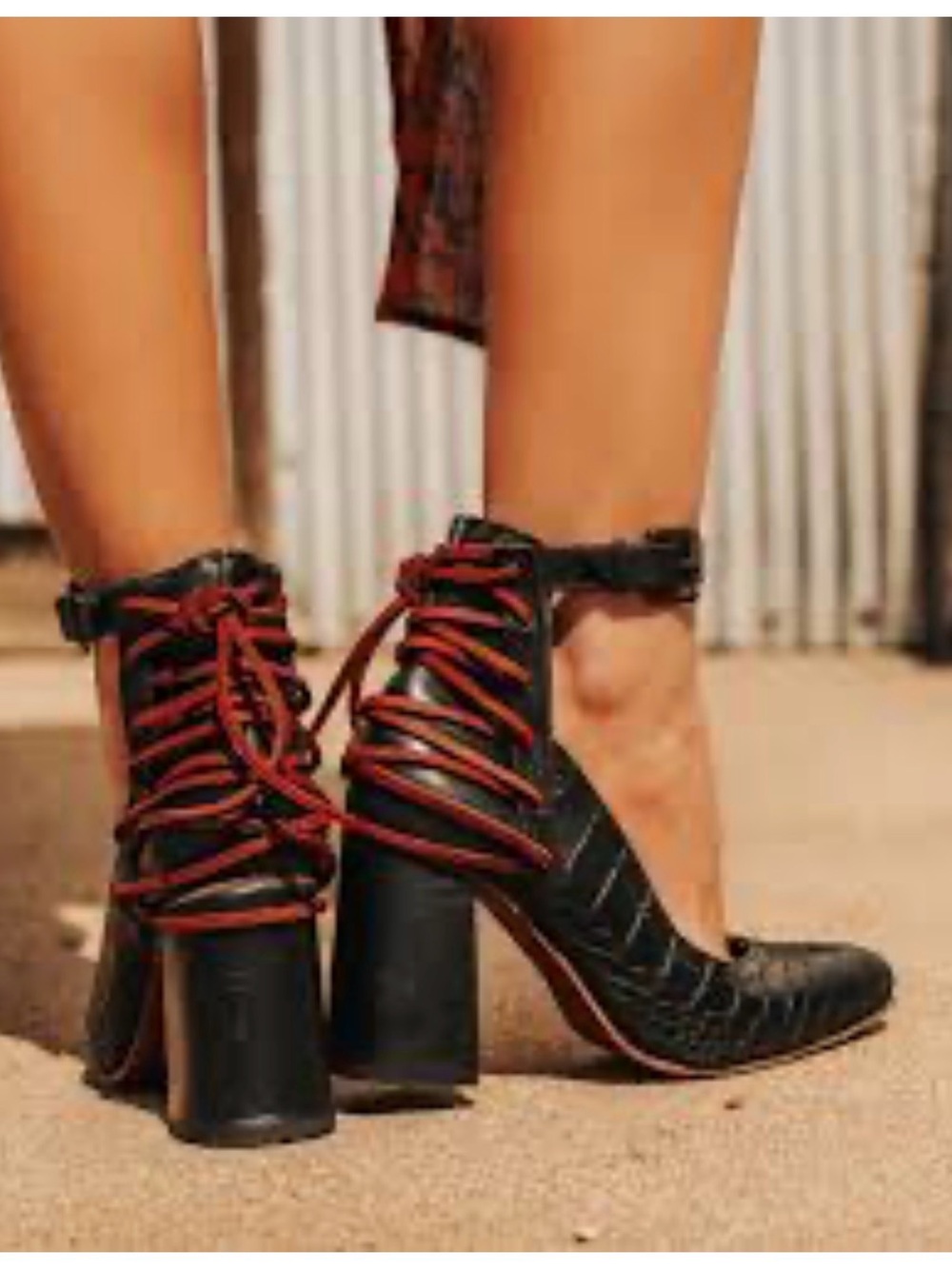 FREEBIRD “JULLIAN” heals